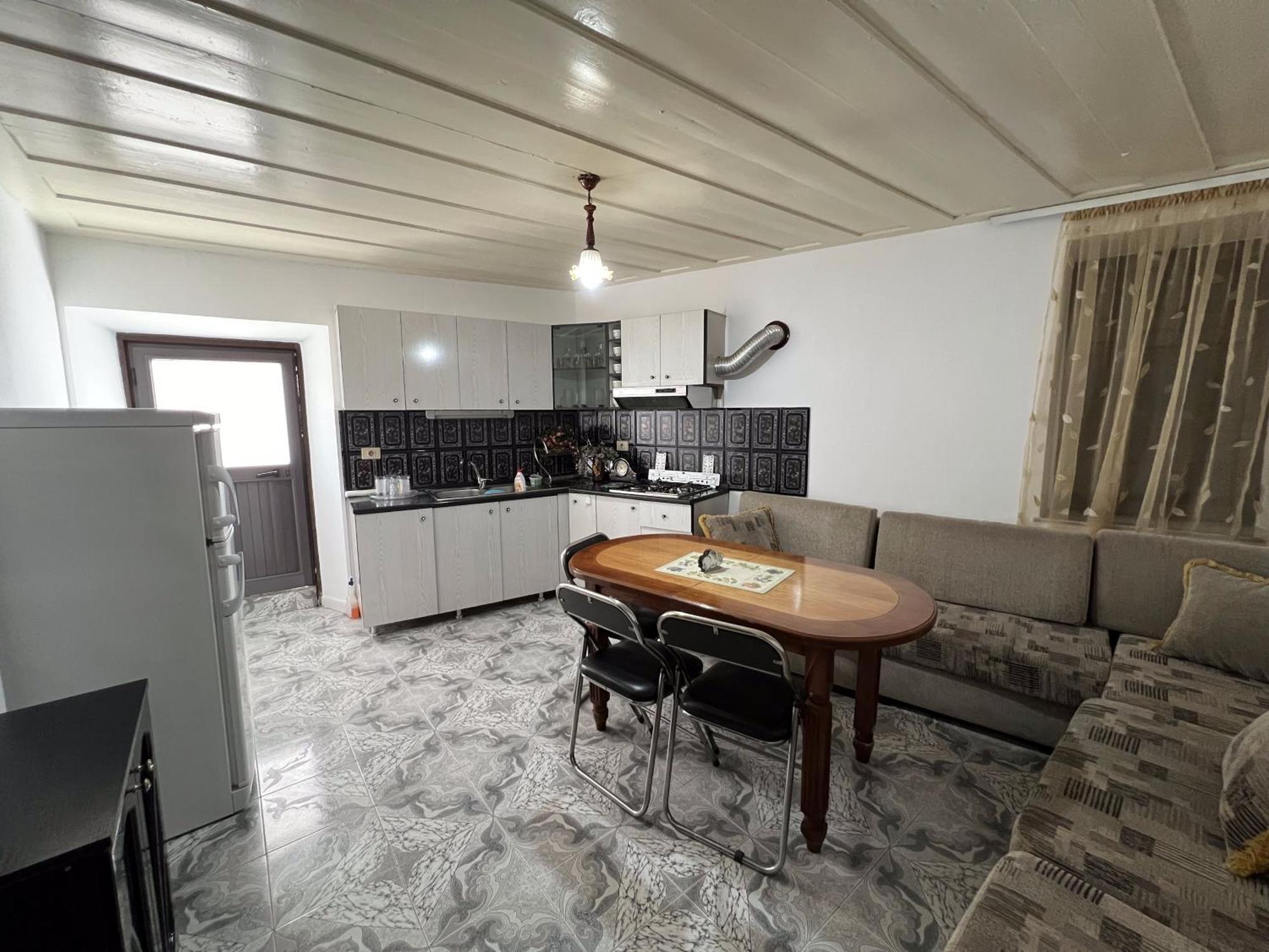 Onetwosleep Guesthouse Shkoder Exterior photo